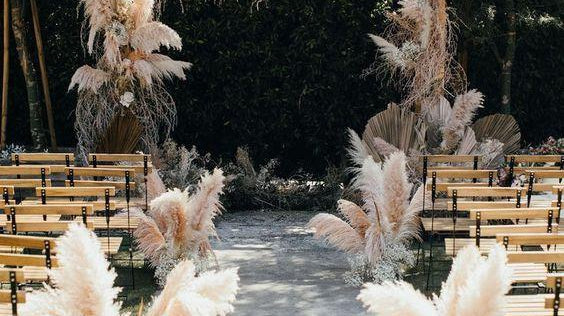 A wedding vibe for every bride-ESTHER & CO.