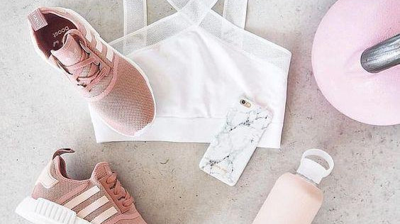 HOW TO DE-STRESS AT HOME-ESTHER & CO.