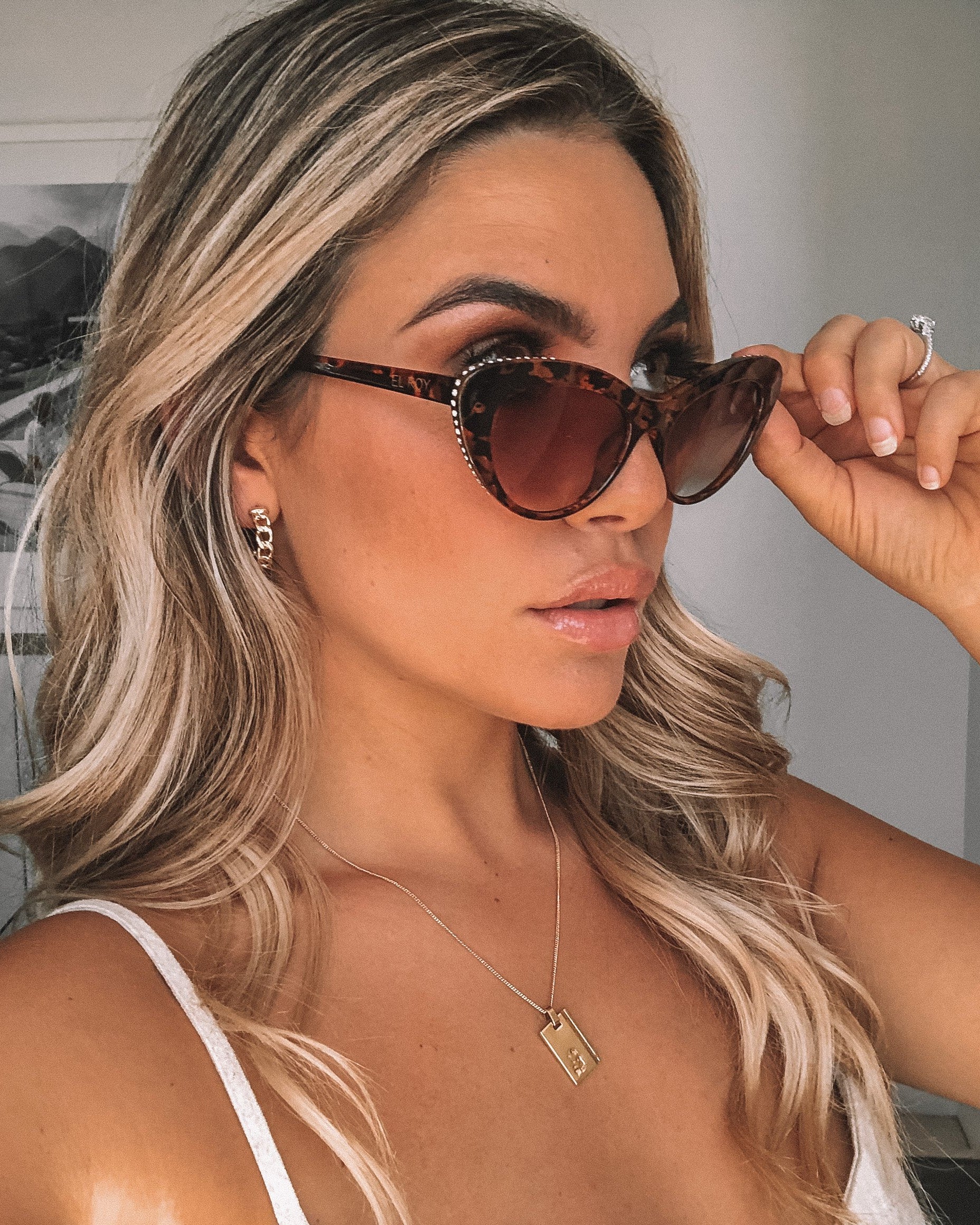 Eden - Tortoise-Sunglasses-Womens Accessory-ESTHER & CO.