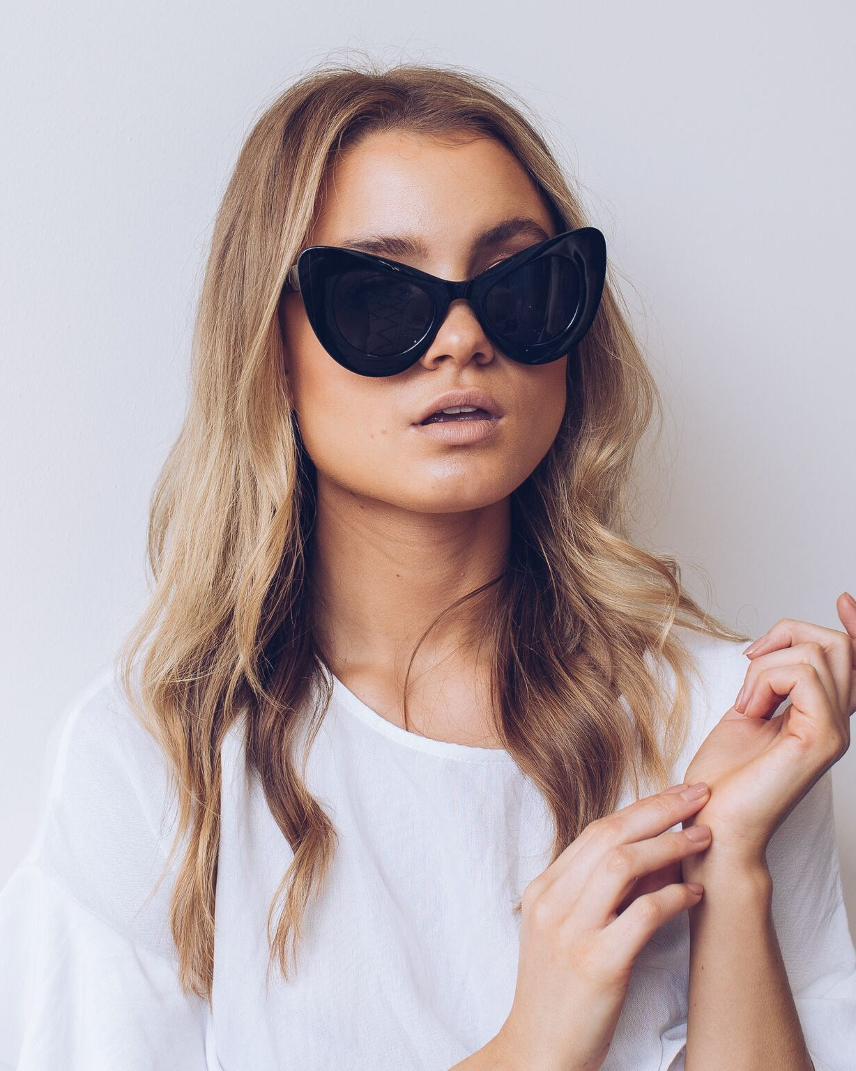 Berlin | Black-Sunglasses-Womens Accessory-ESTHER & CO.