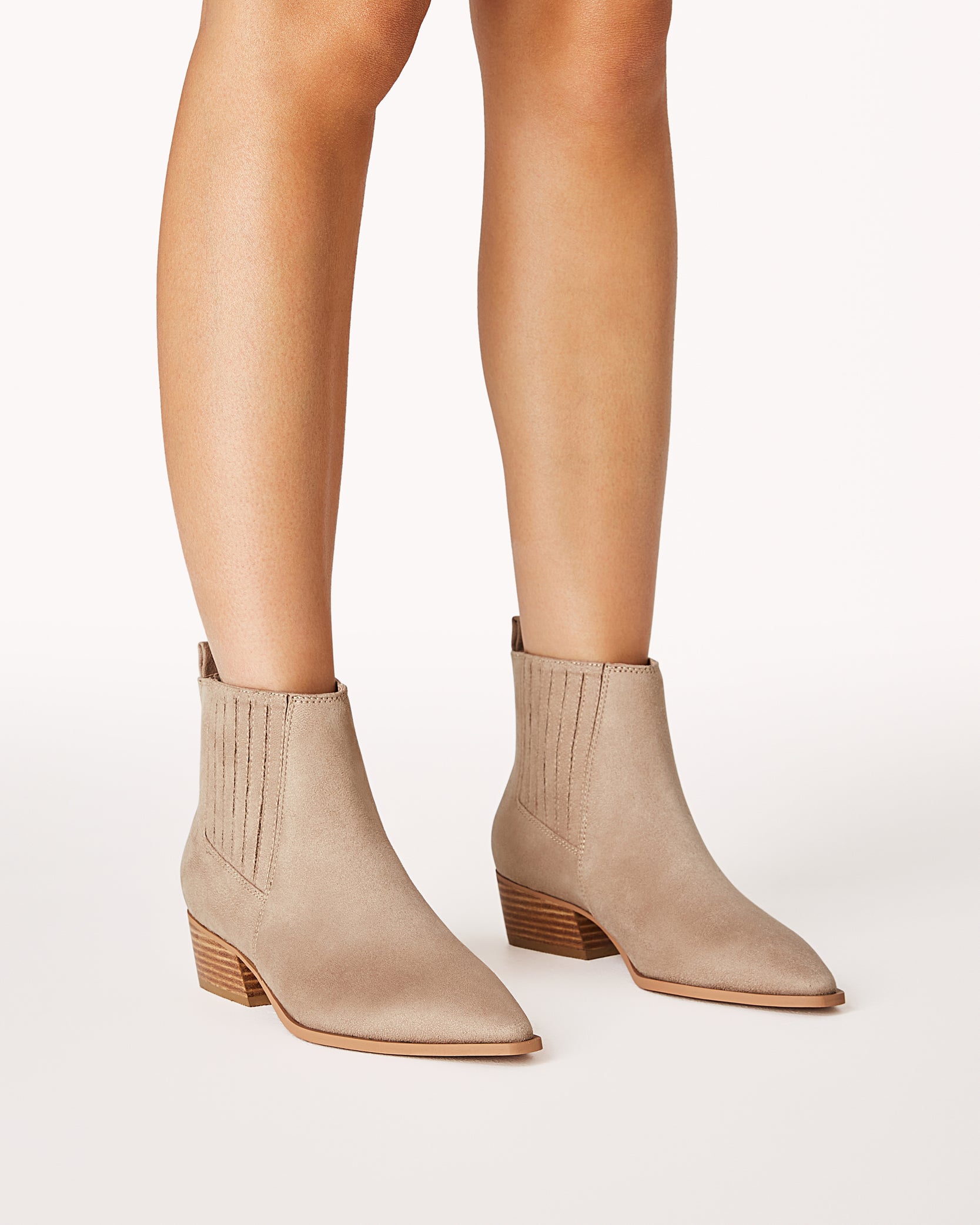 Light taupe boots discount