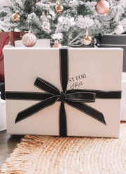 Gift Wrapping - White