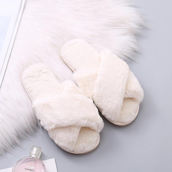 Fluffy Slippers - White-Flats-Womens Accessory-ESTHER & CO.
